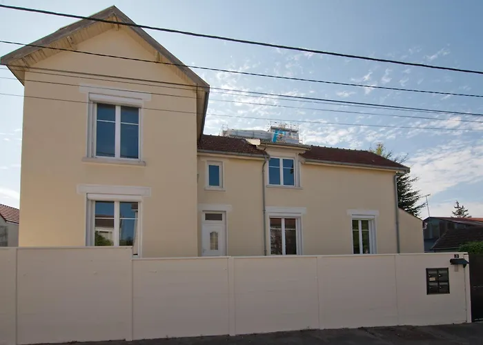 L'etudiant - A 7min De Troyes Apartment